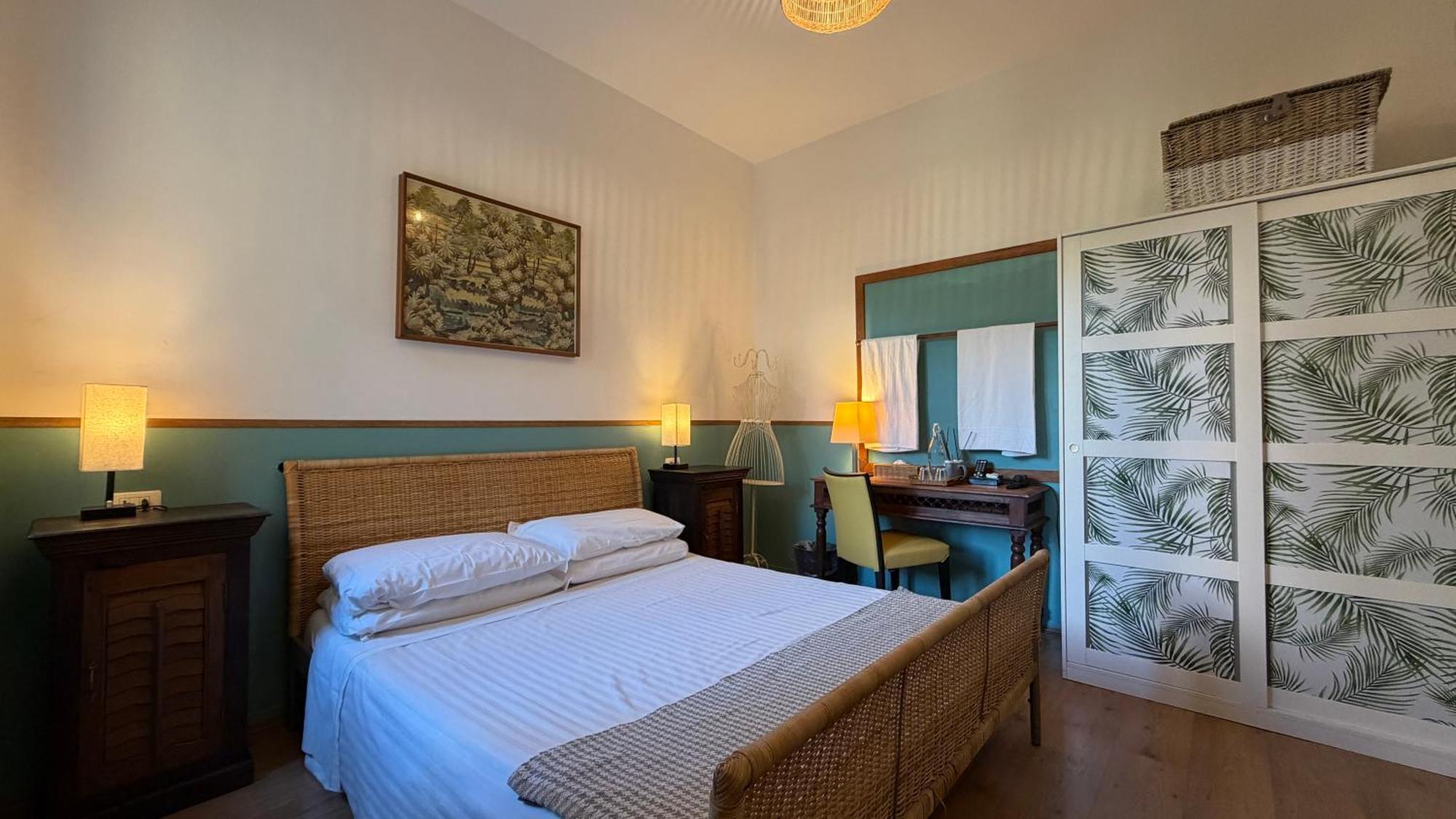 Double Room Garden View